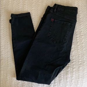 Black high waisted jeans